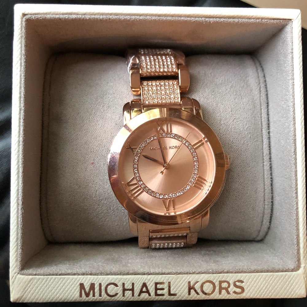 Michael Kors rose gold watch